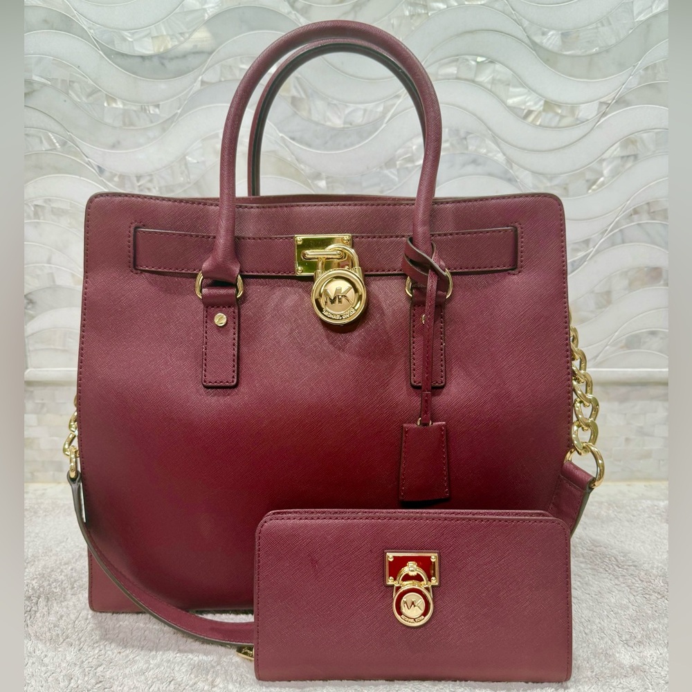 NWOT Michael Kors matching set Hamilton bag and Hamilton wallet